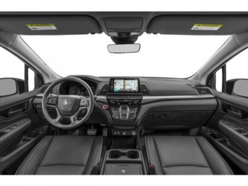 Certified 2025 Honda Odyssey Touring image 4