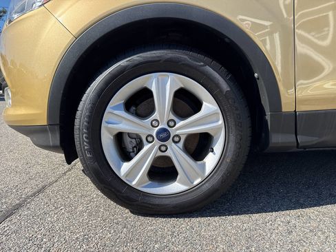 Used 2014 Ford Escape SE w/ Equipment Group 201A FWD image 4