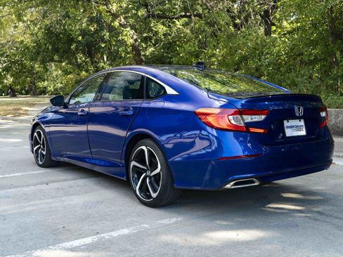 Used 2022 Honda Accord Sport image 7