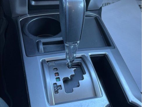 Used 2018 Toyota 4Runner SR5 image 15