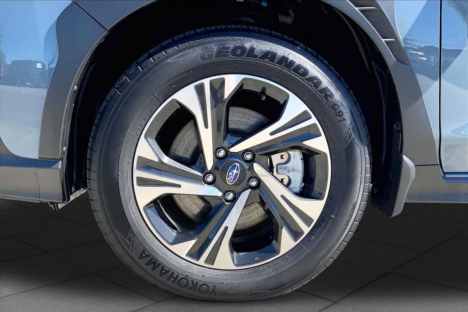 Certified 2024 Subaru Crosstrek 2.0i Premium AWD/4WD image 11