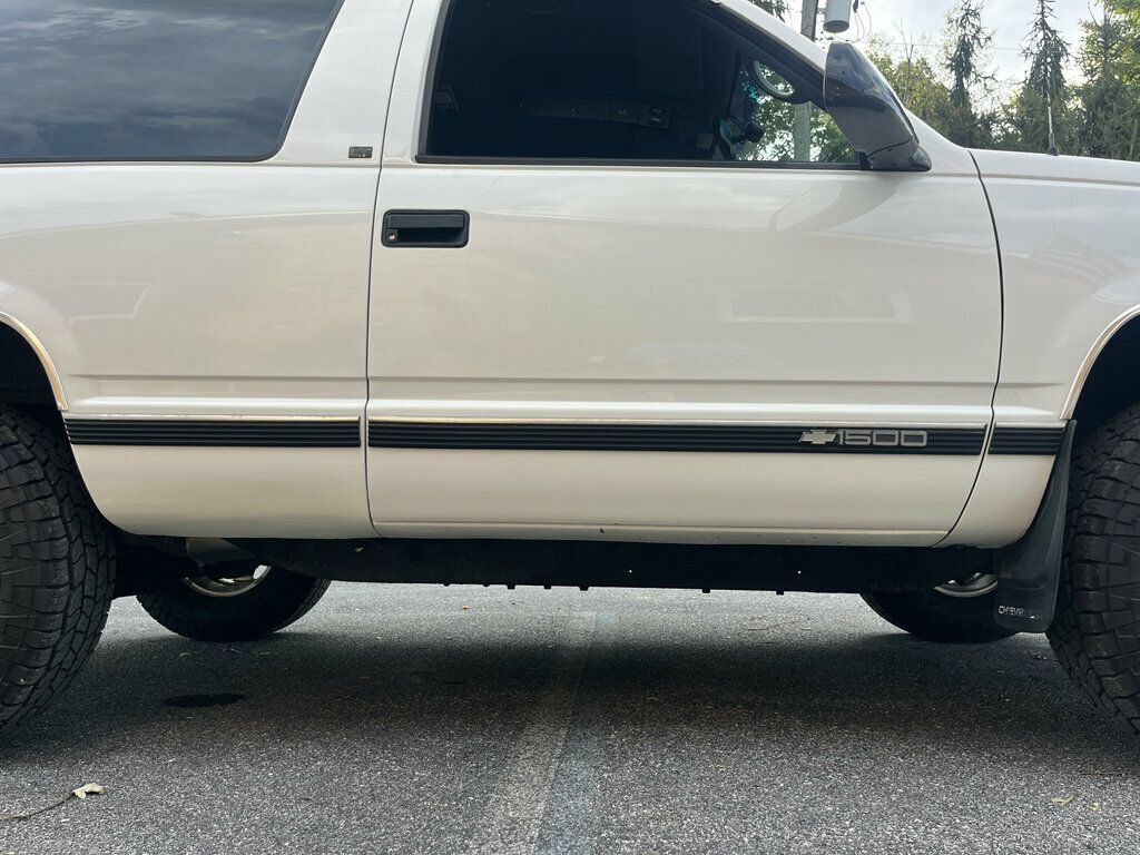 Used 1996 Chevrolet Tahoe 4WD 2-Door image 39