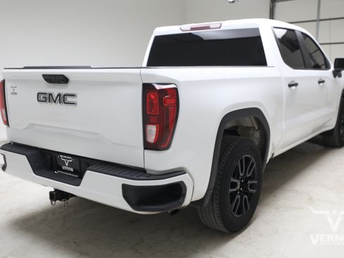 Used 2024 GMC Sierra 1500 Pro w/ Graphite Edition RWD image 5