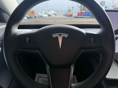 Used 2021 Tesla Model 3 Long Range image 22