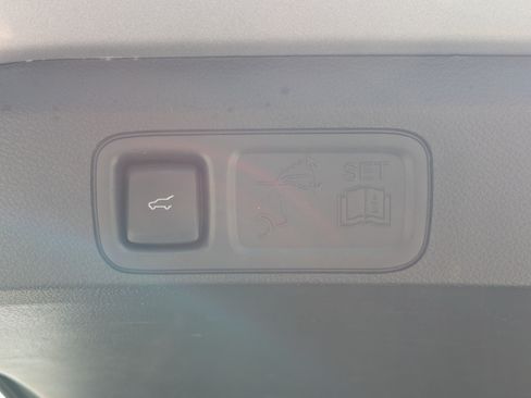 Certified 2022 Ford Expedition XLT AWD/4WD image 17