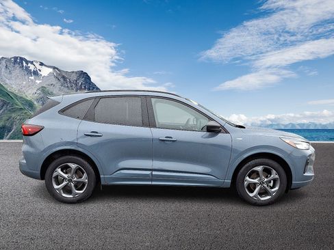 Certified 2023 Ford Escape ST-Line w/ Tech Pack #1 image 7