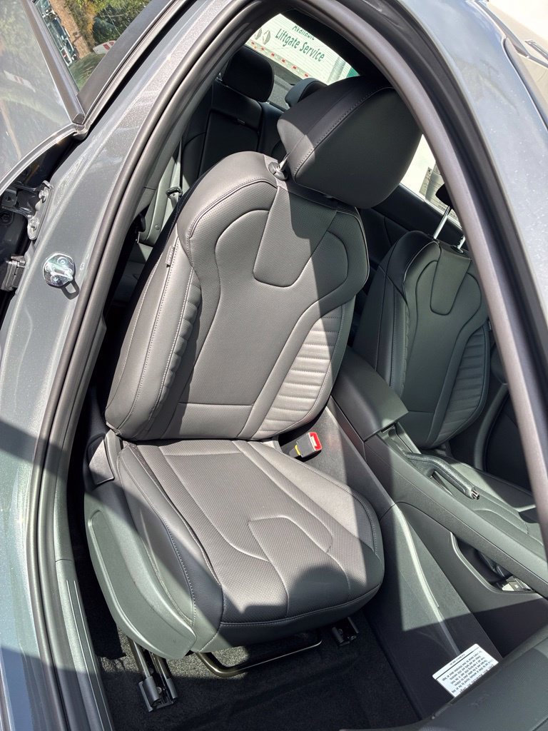 New 2026 Hyundai Elantra SEL Sport FWD image 17