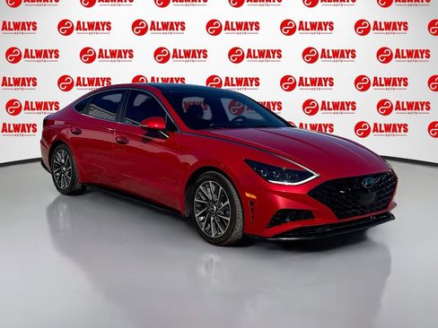 Used 2021 Hyundai Sonata Limited FWD image 3