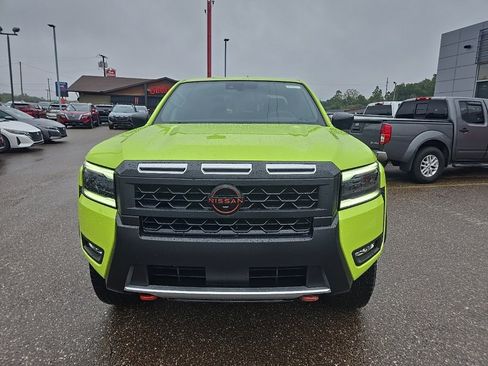 New 2026 Nissan Frontier PRO-4X w/ Pro-4x Convenience Package image 2