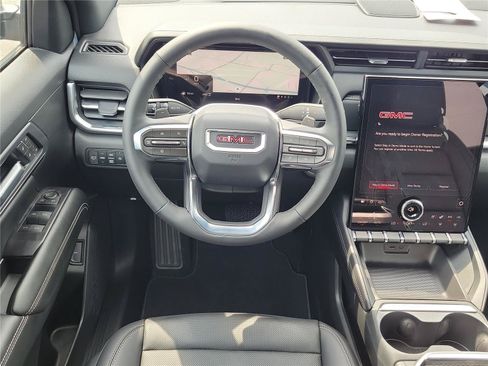 New 2027 GMC Terrain Elevation w/ Elevation Premium Package AWD/4WD image 10