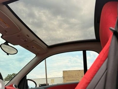 Used 2011 smart fortwo pure RWD image 16