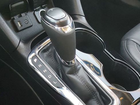 Used 2017 Chevrolet Cruze Premier w/ Enhanced Convenience Package image 26