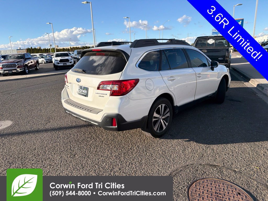 Used 2019 Subaru Outback 3.6R Limited w/ Popular Package #2 AWD/4WD image 3
