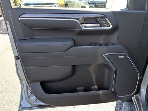 New 2026 Chevrolet Silverado 1500 LTZ w/ LTZ Premium Package image 11