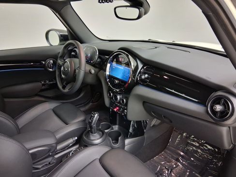 Certified 2023 MINI Cooper S image 33