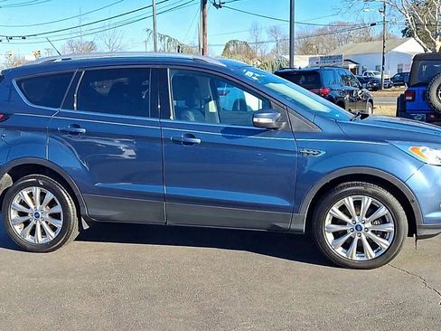 Used 2018 Ford Escape Titanium w/ Ford Safe & Smart Package image 4