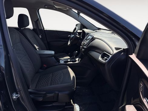 Used 2019 Chevrolet Equinox LT FWD image 19