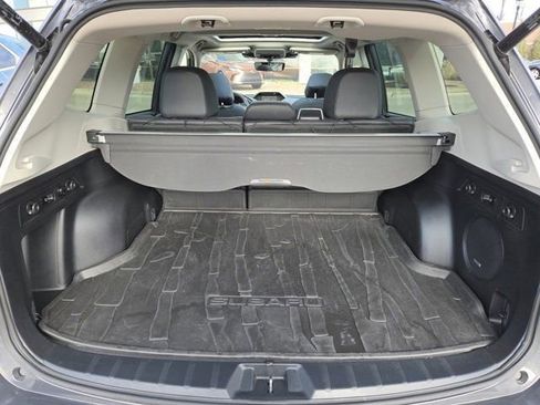 Used 2022 Subaru Forester Touring image 29