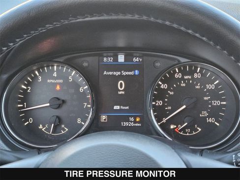 Used 2022 Nissan Rogue Sport SL image 26