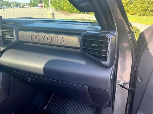 Used 2025 Toyota Sequoia TRD Pro AWD/4WD image 13