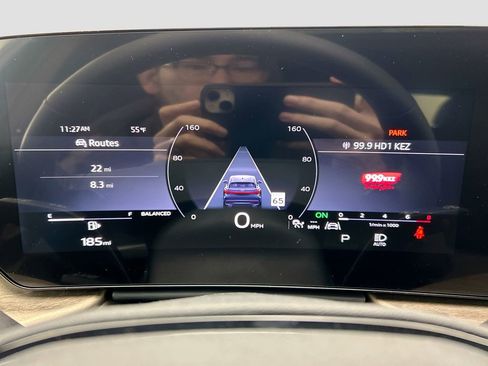 Used 2025 Audi Q5 Premium Plus w/ Premium Plus image 34