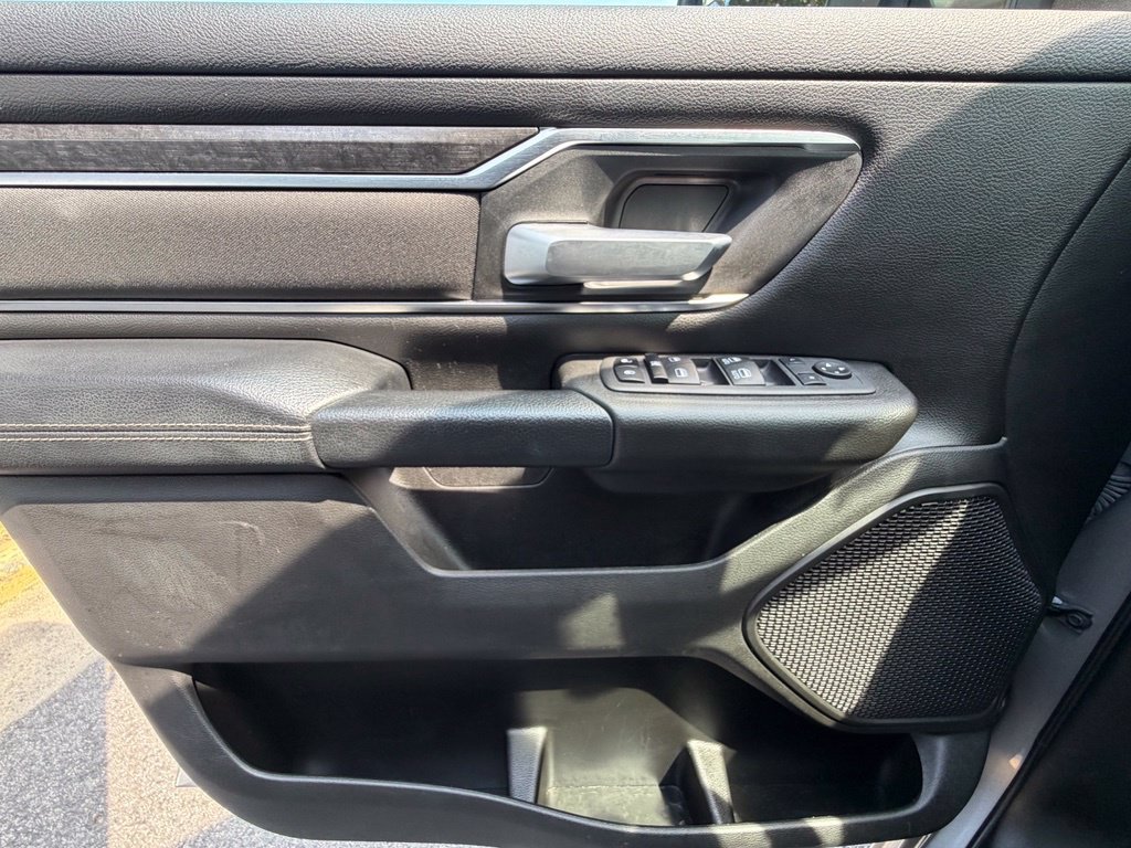 Certified 2024 RAM 1500 Big Horn AWD/4WD image 32