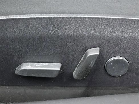 Used 2018 Tesla Model 3 Mid Range image 14