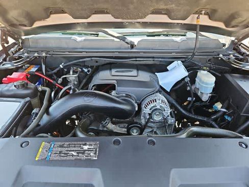 Used 2010 Chevrolet Silverado 1500 LT w/ Texas Edition RWD image 12