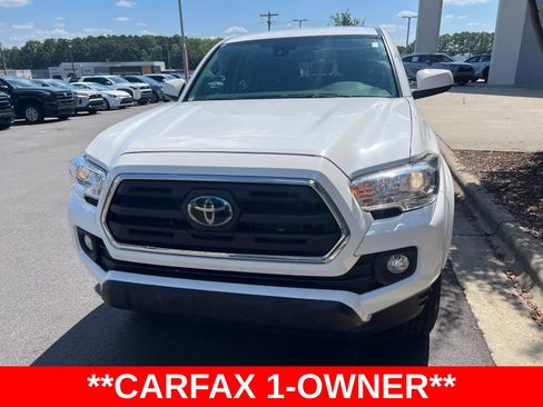 Used 2019 Toyota Tacoma SR5 RWD image 1