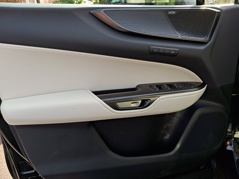 New 2026 Lexus NX 450h+ AWD w/ Luxury Package image 8