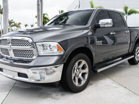Used 2016 RAM 1500 Laramie w/ Convenience Group image 5