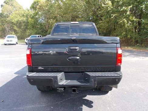 Used 2013 Ford F250 Lariat w/ Lariat Ultimate Pkg AWD/4WD image 15