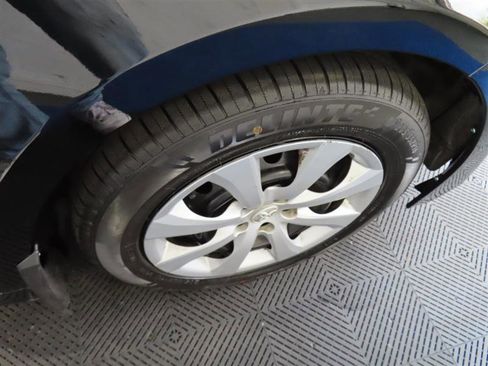 Used 2024 Toyota Corolla LE FWD image 9