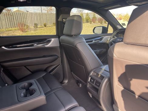 Certified 2024 Cadillac XT5 Premium Luxury image 40