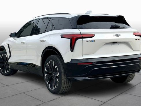 New 2025 Chevrolet Blazer EV RS w/ Super Cruise Package image 12