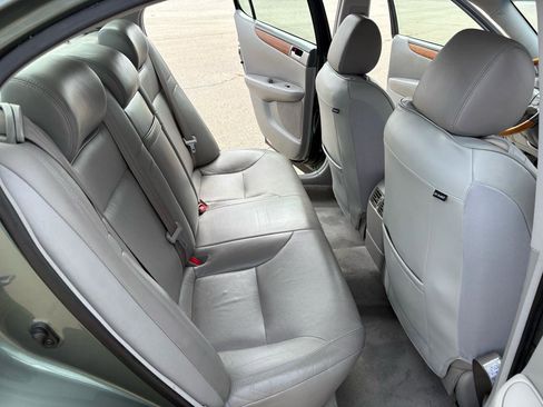 Used 2005 Lexus ES 330 image 27