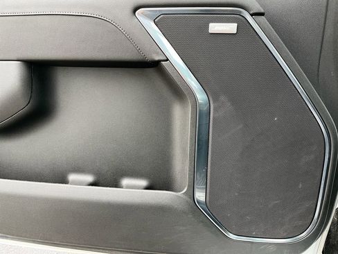 Used 2023 GMC Sierra 1500 Elevation w/ Preferred Package image 18