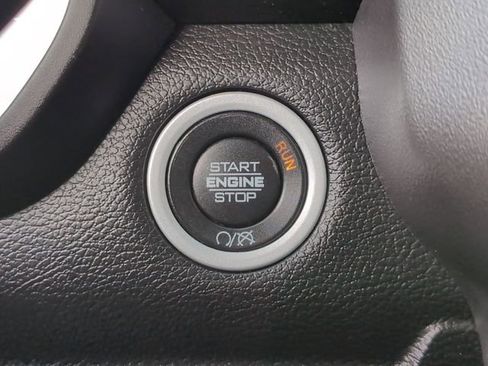 Used 2019 RAM 2500 Big Horn image 23