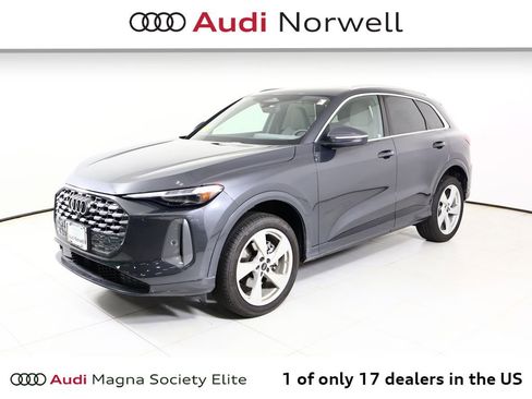 Used 2025 Audi Q5 Premium Plus AWD/4WD image 12