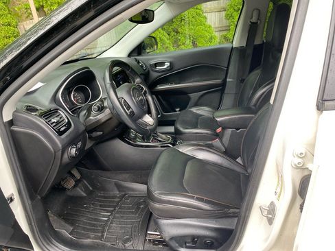 Used 2018 Jeep Compass Limited w/ Safe & Security Group AWD/4WD image 10