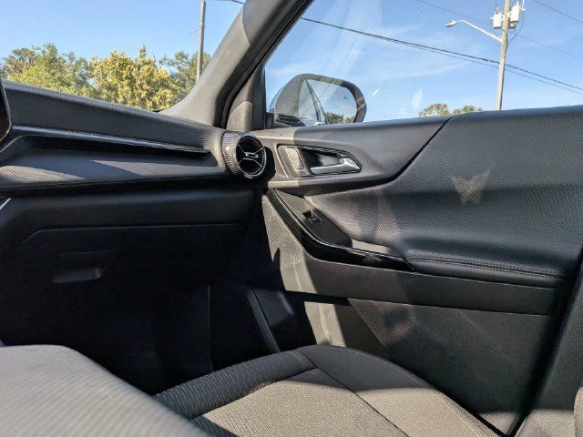 Used 2025 Chevrolet Equinox LT w/ Safety and Technology Package FWD image 14