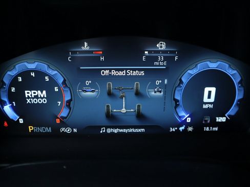 New 2025 Ford Bronco Outer Banks image 4