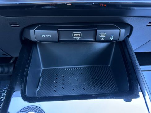 New 2026 Kia Niro EX image 35