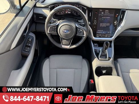 Used 2025 Subaru Outback Premium w/ Popular Package #1A image 13