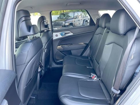 New 2026 Kia Sportage EX image 46