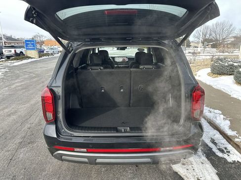 Used 2023 Hyundai Palisade Limited image 21