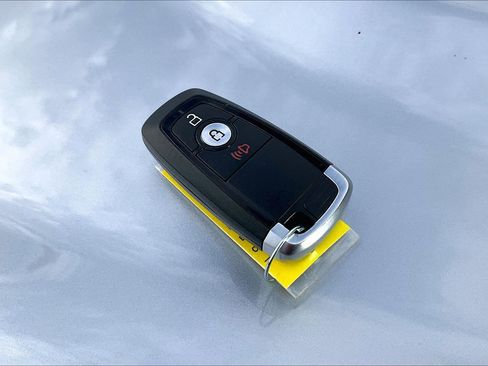 Certified 2022 Ford Bronco Black Diamond image 37