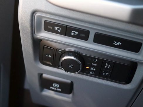 Used 2022 Ford F150 XLT w/ Equipment Group 302A High image 27