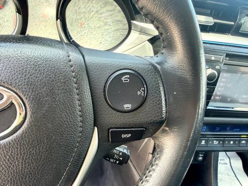 Used 2015 Toyota Corolla S FWD image 20