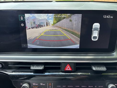 Used 2025 Kia K5 GT FWD image 28